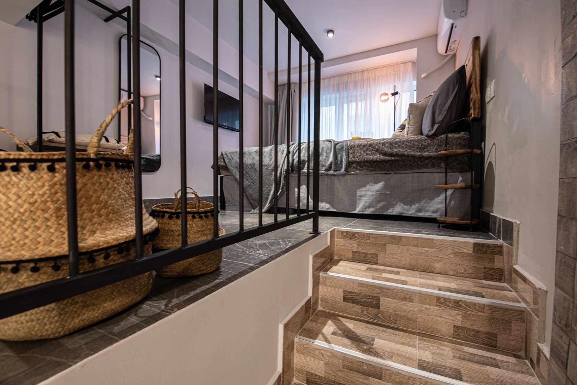 Namaste Lofts Near Seaside Apartment Thessaloniki Exterior photo